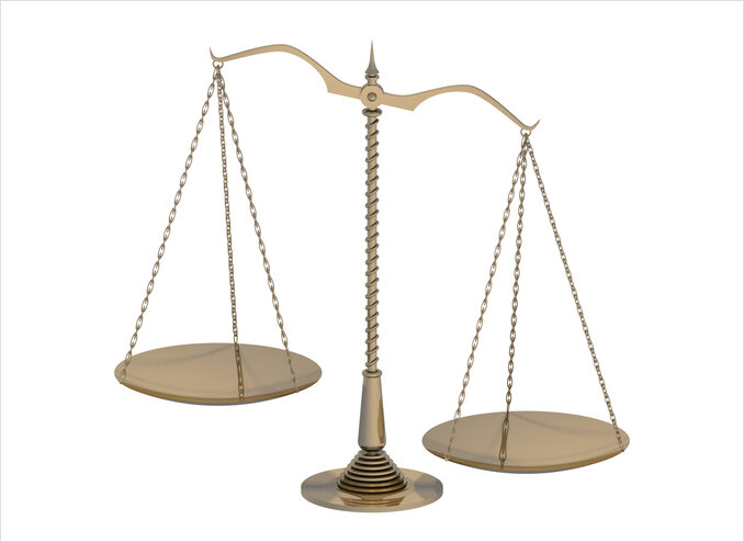 Brass_scales-obsidian-vs-logseq